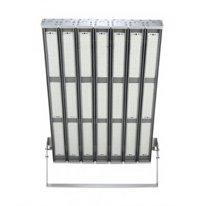 Прожектор светодиодный влагозащищенный 900 Вт ЛИРА-01-900 176-264В IP65